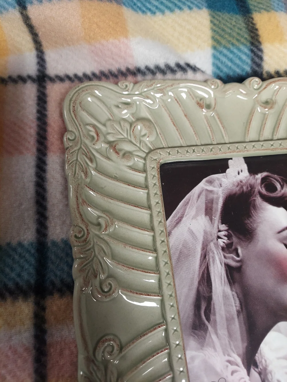 Ornate Ceramic Picture Frame in Sage Green